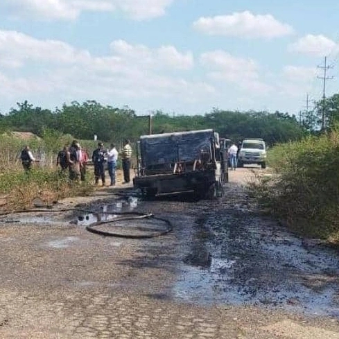 Alerta en Falcón ante posible desplazamiento de GEDO que robó fusil y quemó camión en el Zulia